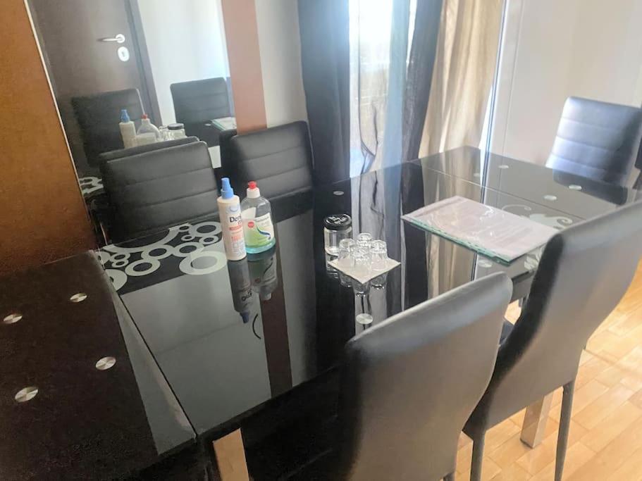 2Bdr Boutique Full Apt In Plaka 雅典 外观 照片